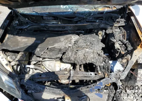 2015 Toyota Rav4 Xle z USA, uszkodzony, nr VIN 2T3RFREV9FW240232